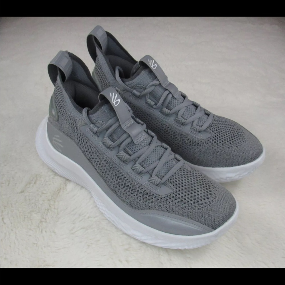 Under Armour Curry 8 Shine Flow Steel Silver Gray White size 10.5 $65 OBO